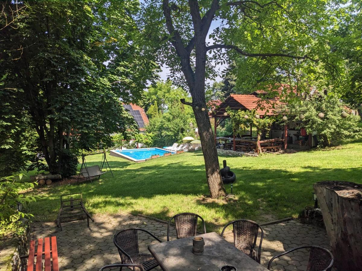 Guest House Magyar Route 66 Сильвашварад Экстерьер фото