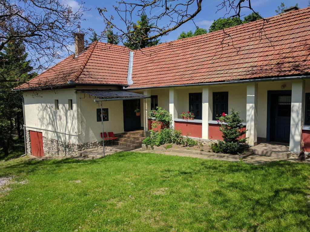 Guest House Magyar Route 66 Сильвашварад Экстерьер фото